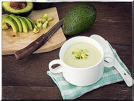 Cold avocado cream