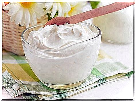 Plain yogurt