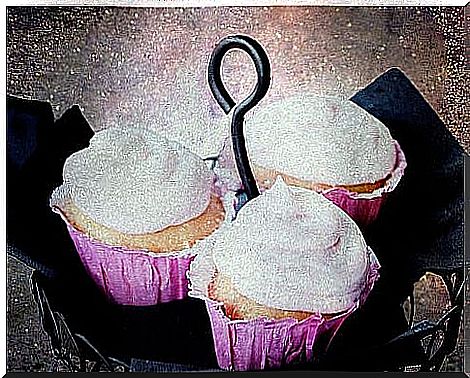 Cupcakes with a layer of sugar