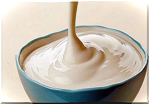 Bowl of liquid yogurt to fight bad breath